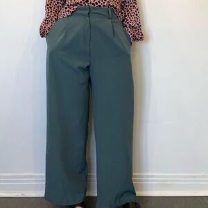 Chic Wide-Leg Teal Pants in size Large made in Korea